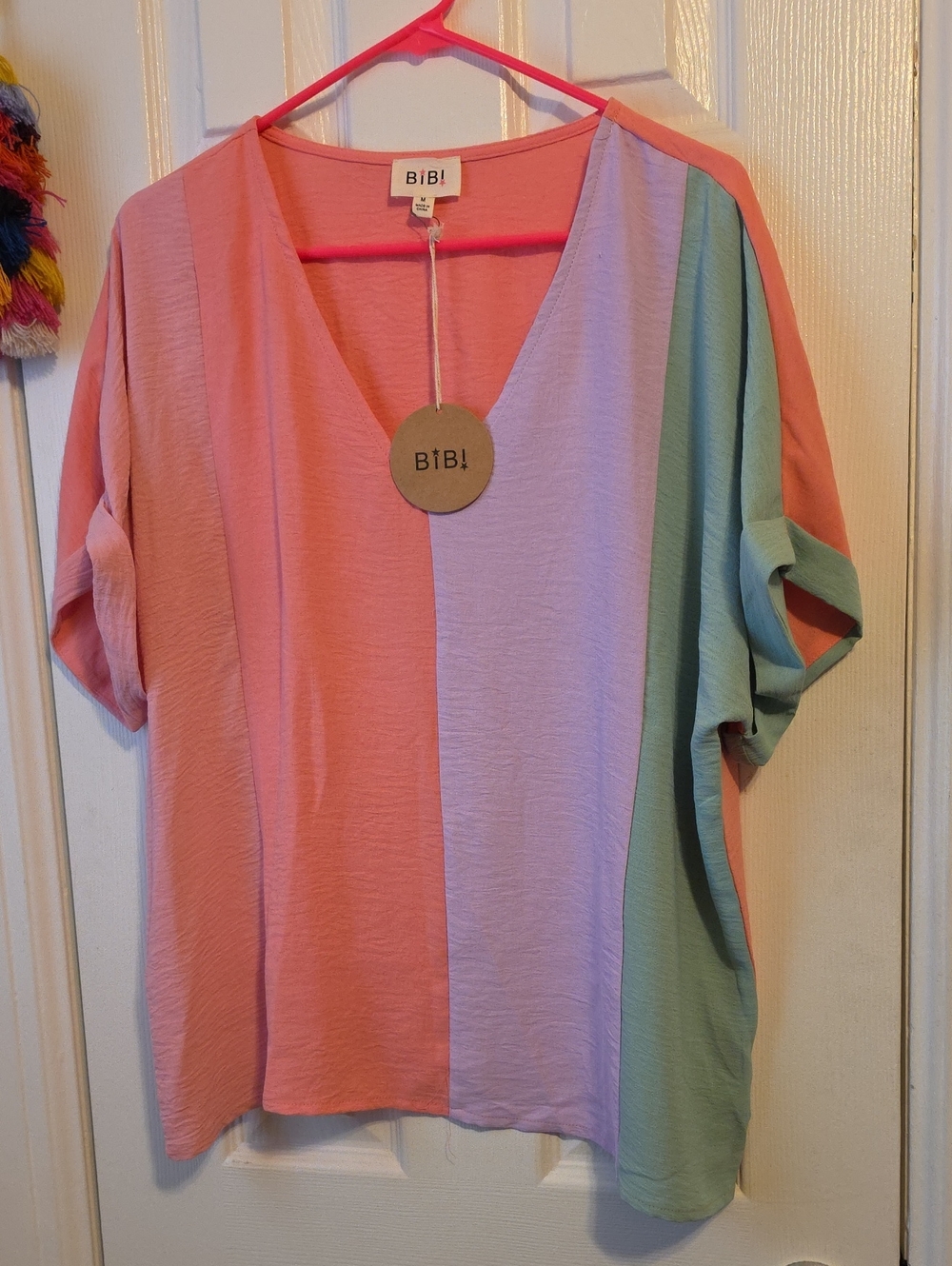 NWT BiBi Colorblock V-Neck Tunic in Coral, Lavender & Mint